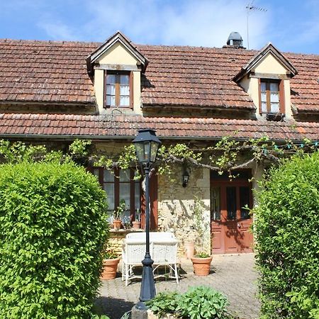 Chambres D'Hotes Et Gite Chastrusse Lanzac Exterior foto